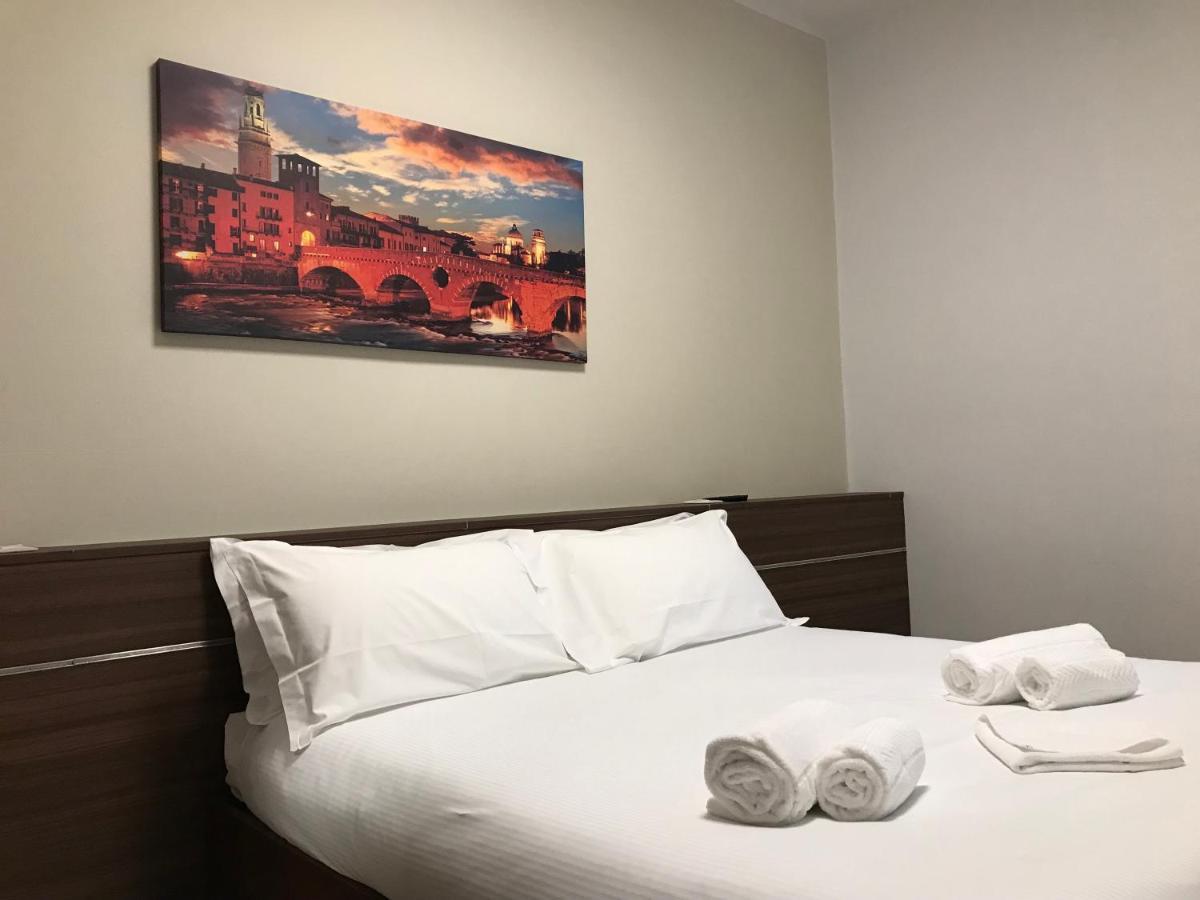 Apartments&rooms Lungadige Gasthof Verona